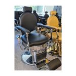 A Barber fotelja AKUNDA - FENIKS